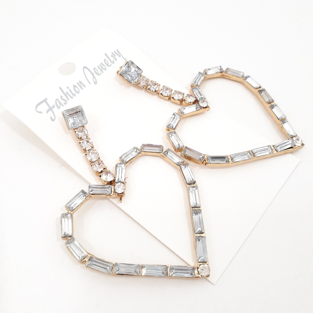 HEART Earrings with Clear Crystals Color Trendy Jewelry
